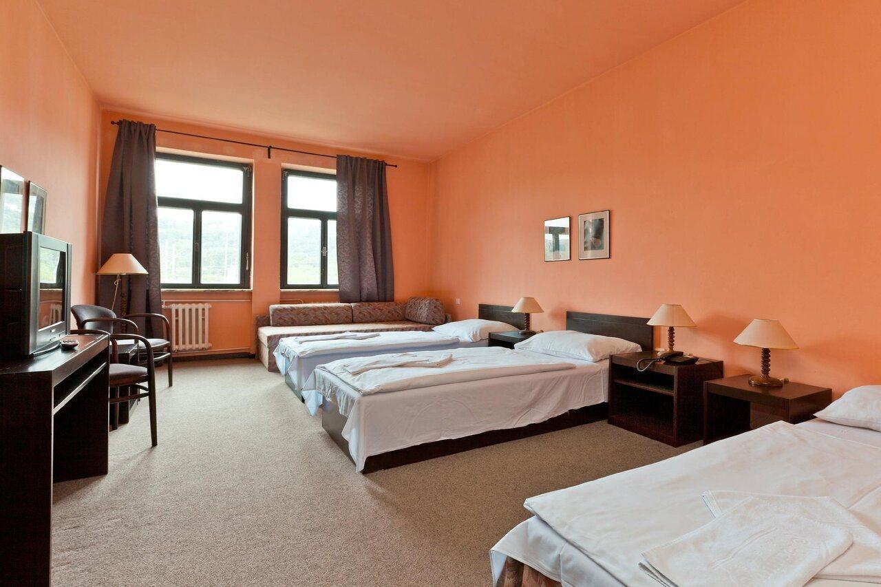 Hotel Branik Prague Exterior photo